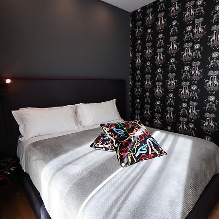 Aron Only Suites Bed And Breakfast Πεσκάρα Εξωτερικό φωτογραφία