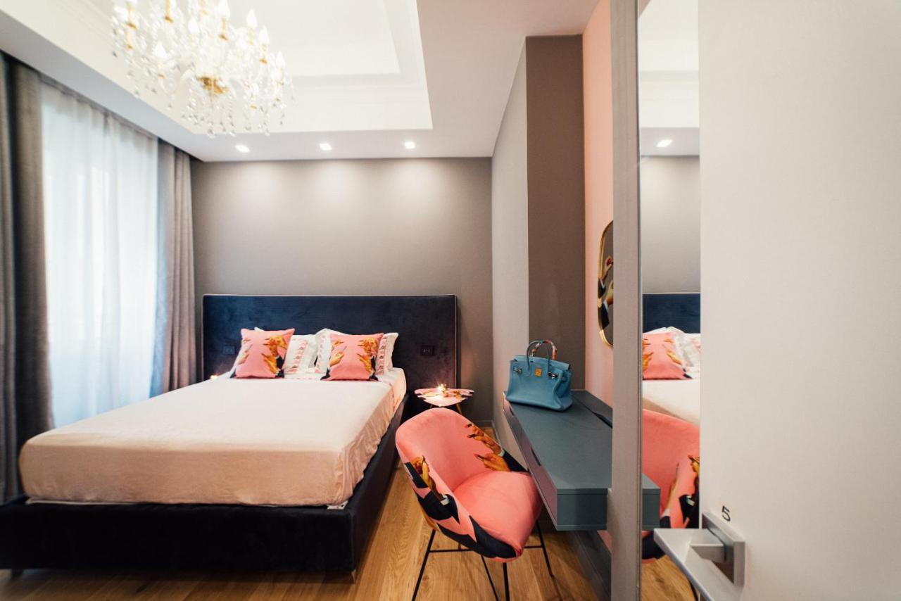 Aron Only Suites Bed And Breakfast Πεσκάρα Εξωτερικό φωτογραφία