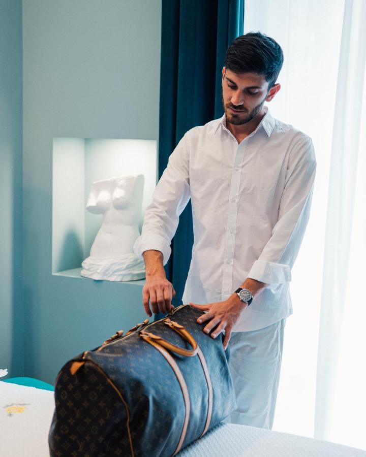 Aron Only Suites Bed And Breakfast Πεσκάρα Εξωτερικό φωτογραφία