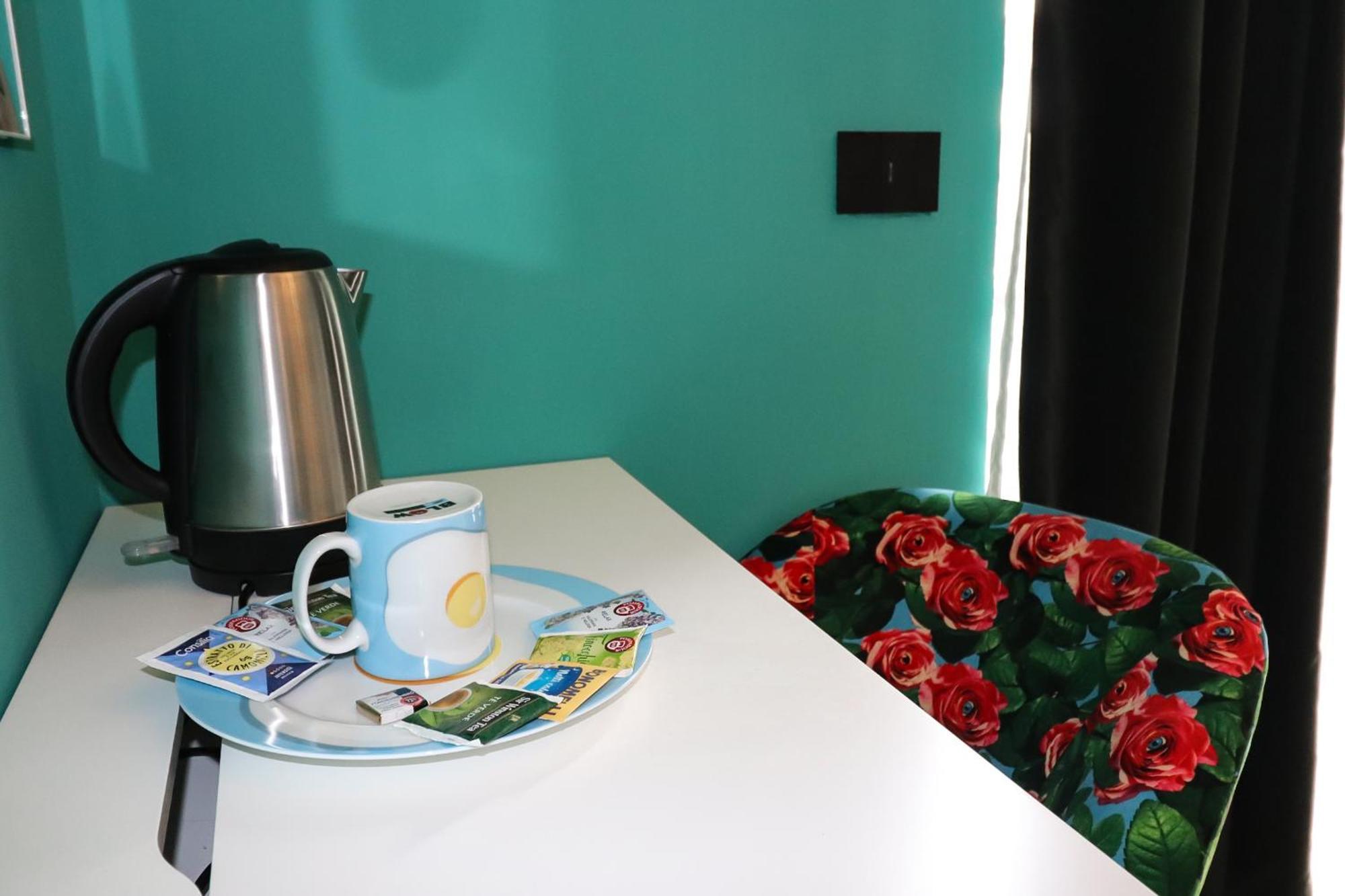 Aron Only Suites Bed And Breakfast Πεσκάρα Εξωτερικό φωτογραφία